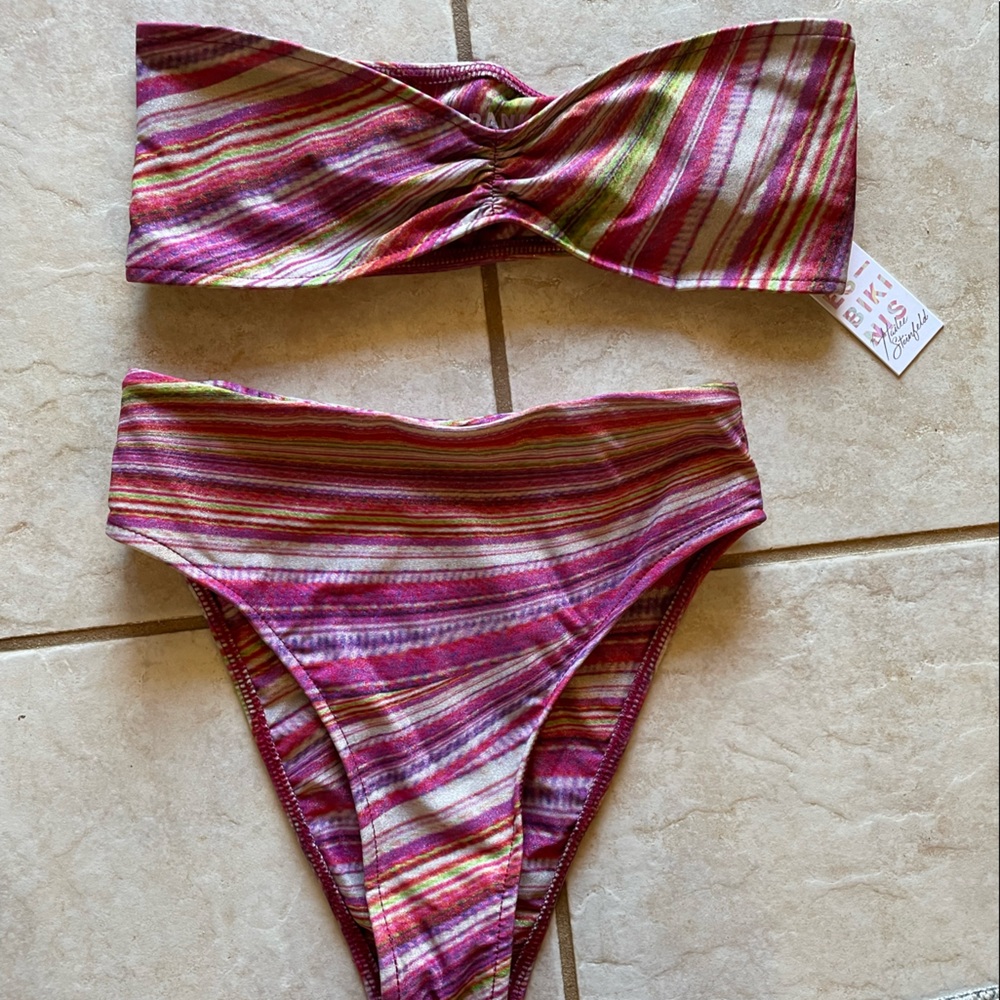 NWT Frankie’s bikini